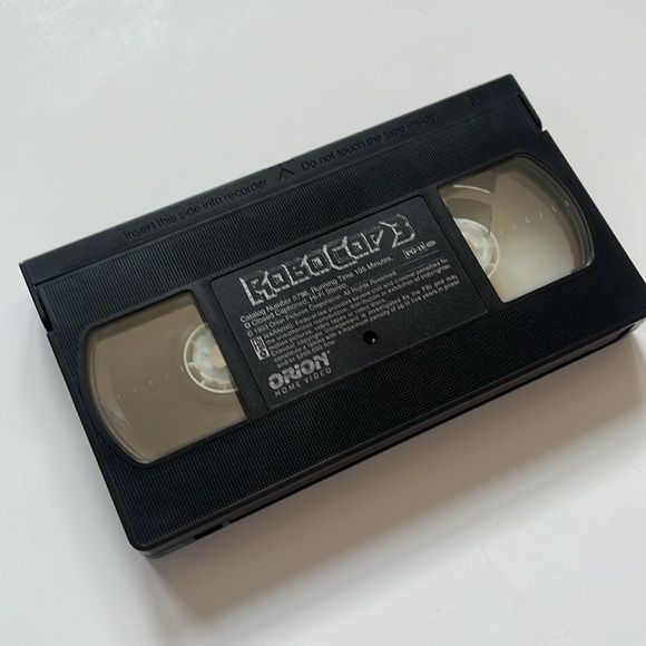 RoboCop 3 ( VHS 1994 ) Pre-Owned - Picture 6 of 7